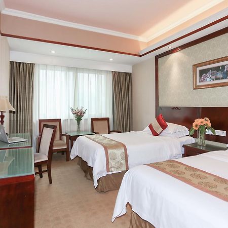 Vienna Hotel Jinshan New City Wanda Plaza エクステリア 写真