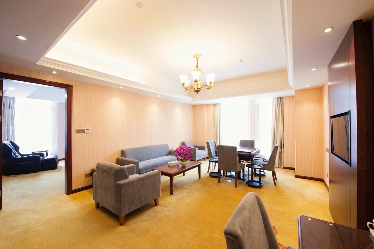 Vienna Hotel Jinshan New City Wanda Plaza エクステリア 写真