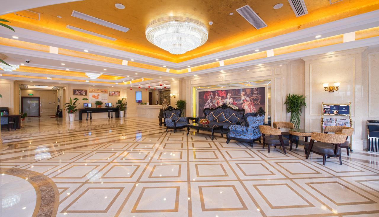 Vienna Hotel Jinshan New City Wanda Plaza エクステリア 写真