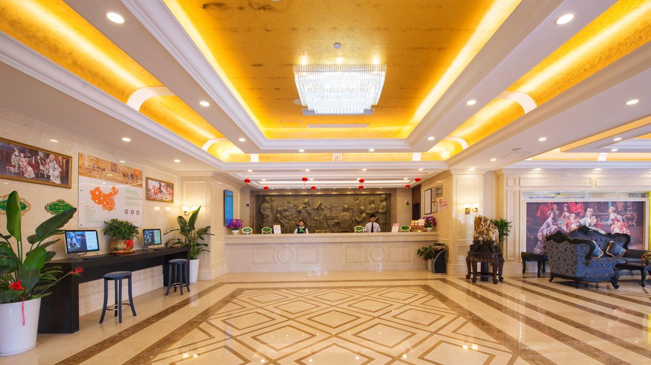 Vienna Hotel Jinshan New City Wanda Plaza エクステリア 写真