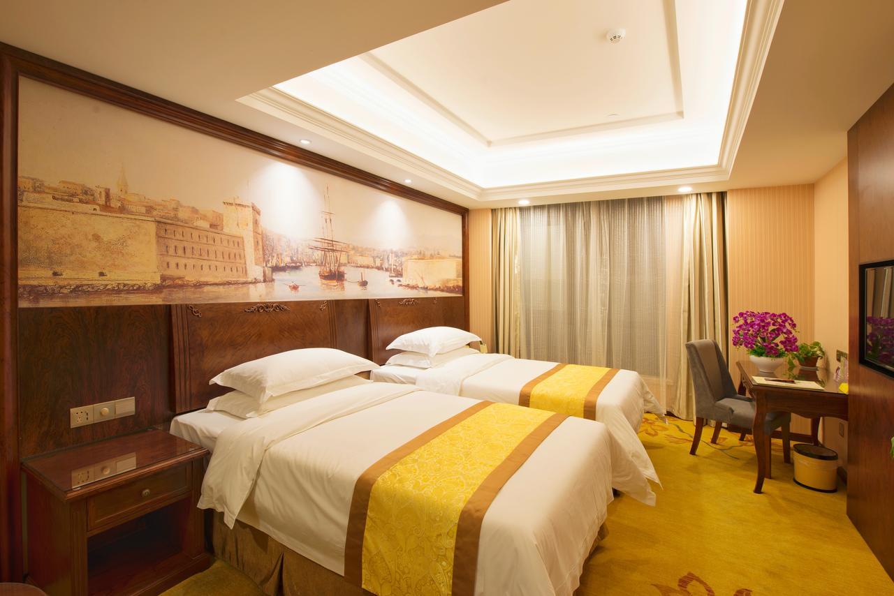 Vienna Hotel Jinshan New City Wanda Plaza エクステリア 写真